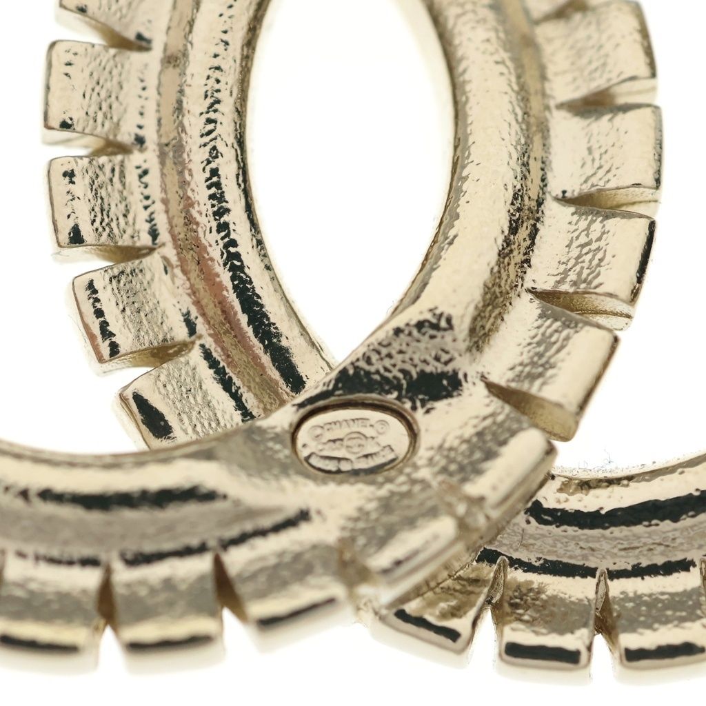 Chanel CC Logo Rhinestone Brooch Gold — view 5