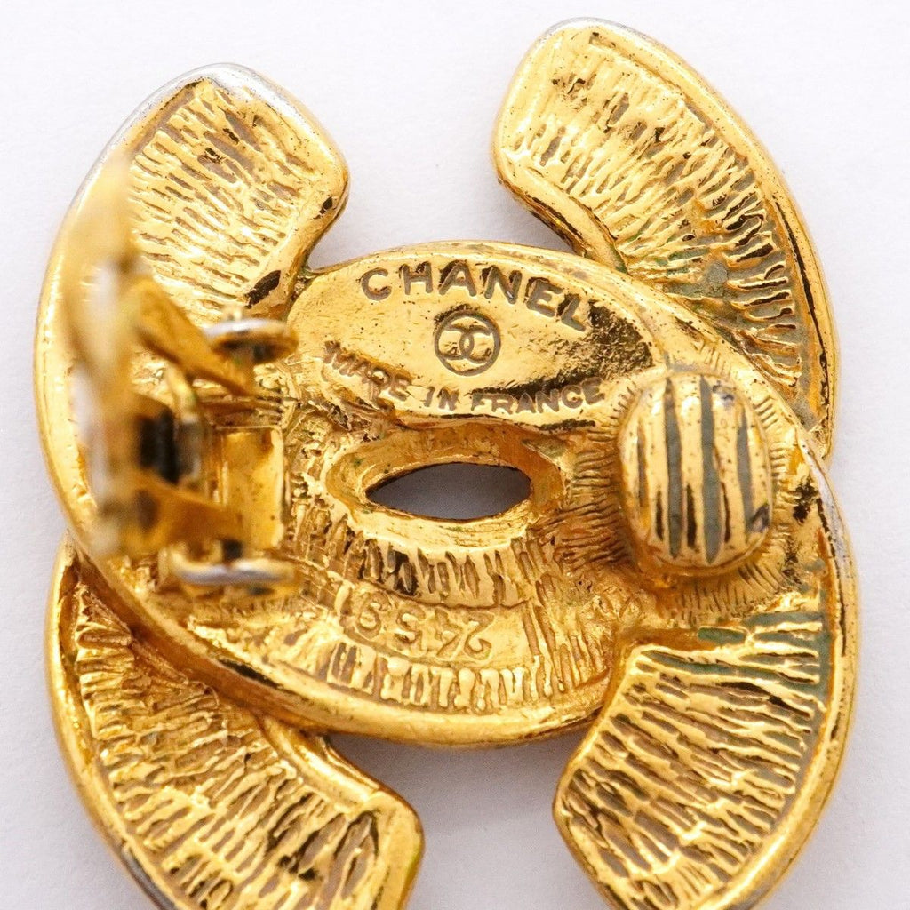 Chanel Earrings Vintage CC Logo Quilted Gold Plated — view 4