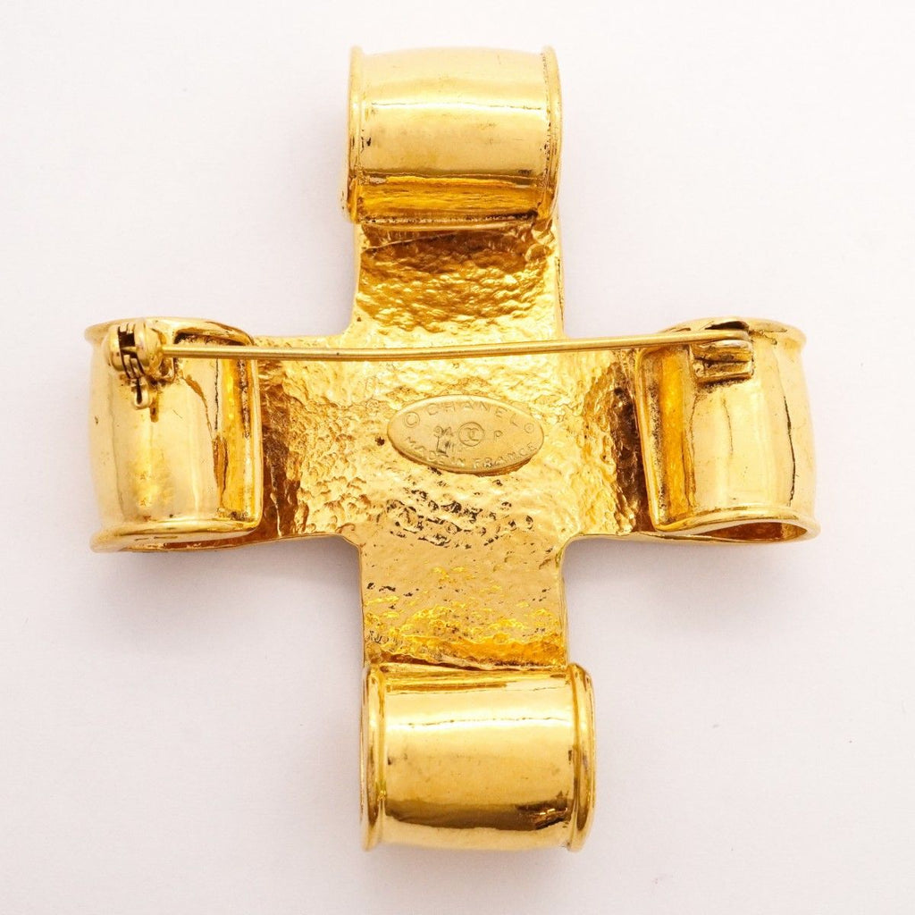 Chanel Brooch Vintage CC Logo Gold Plated — view 5