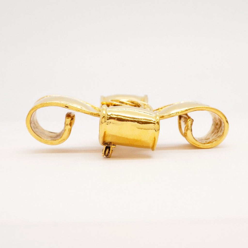 Chanel Brooch Vintage CC Logo Gold Plated — view 3