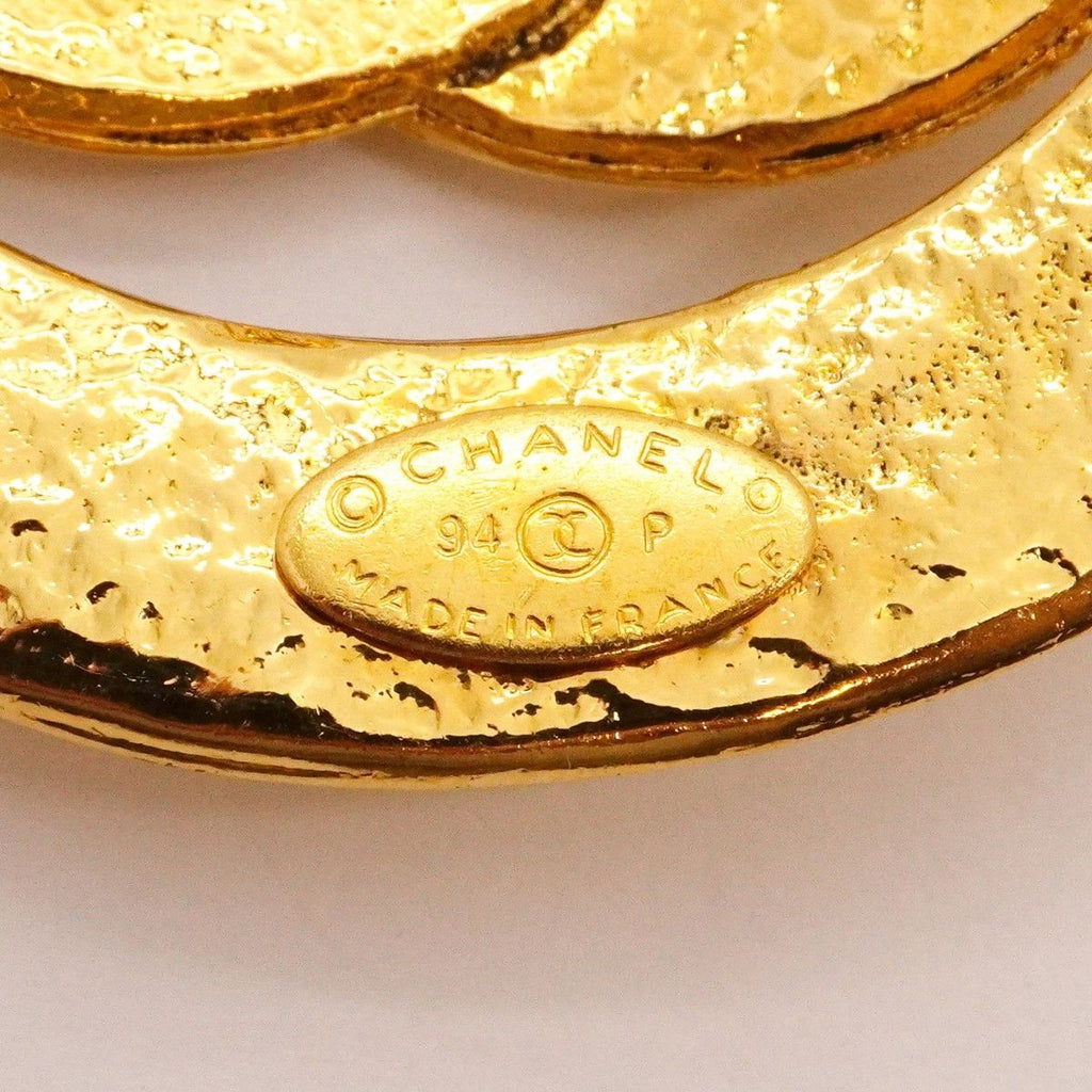 Chanel Brooch Vintage CC Logo Round — view 4
