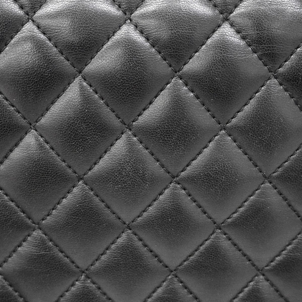 Chanel Shoulder Bag Quilted Lambskin Black Gold — view 9