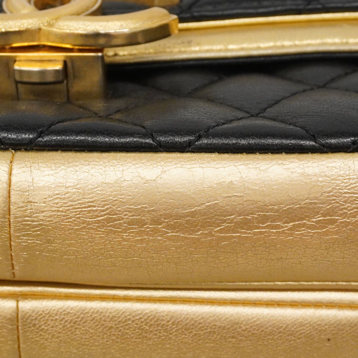 Chanel Shoulder Bag Quilted Lambskin Black Gold — view 7