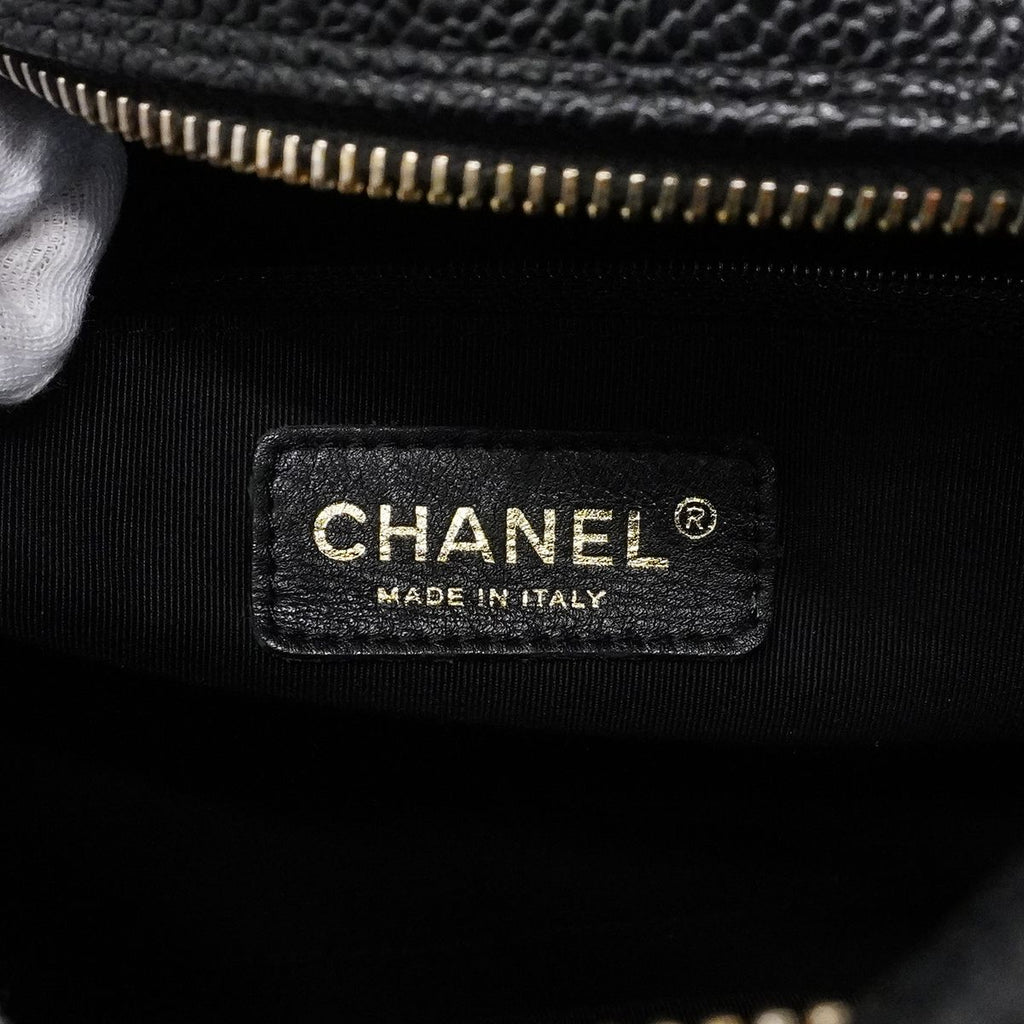 Chanel Handbag Quilted Caviar Leather Black Gold — view 5