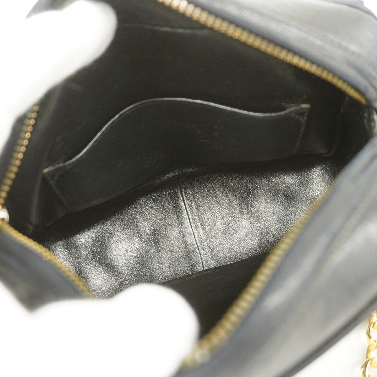 Chanel Shoulder Bag Quilted Lambskin Black Gold — view 4