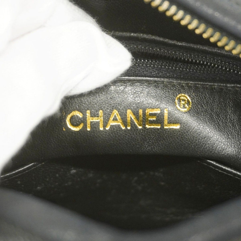 Chanel Shoulder Bag Quilted Lambskin Black Gold — view 5
