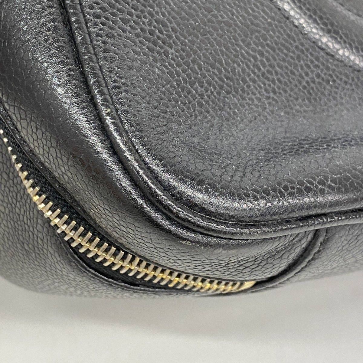 Chanel Vanity Bag Caviar Leather Black Gold 2-Way — view 8