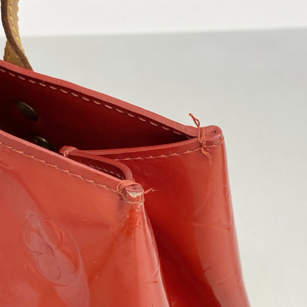 Louis Vuitton Handbag Vernis Reed PM Rouge — view 6