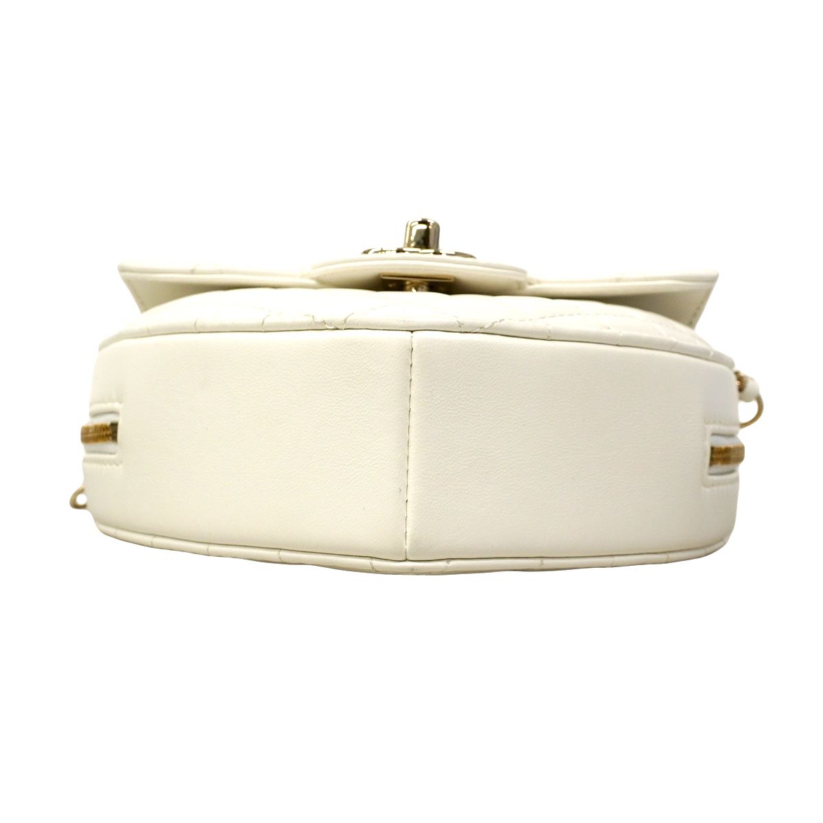 Chanel Shoulder Bag Quilted Lambskin White Champagne Gold — view 3