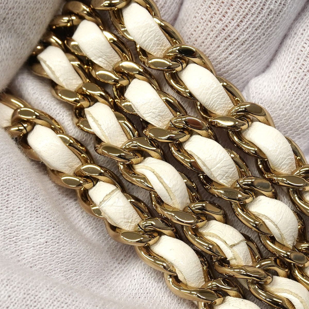 Chanel Shoulder Bag Quilted Lambskin White Champagne Gold — view 7