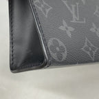 Louis Vuitton Clutch Monogram Eclipse Pochette Voyage Black — view 6