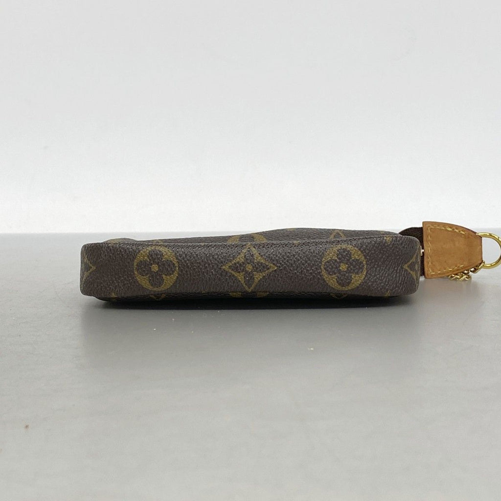 Louis Vuitton Pouch Monogram Mini Pochette Brown — view 3