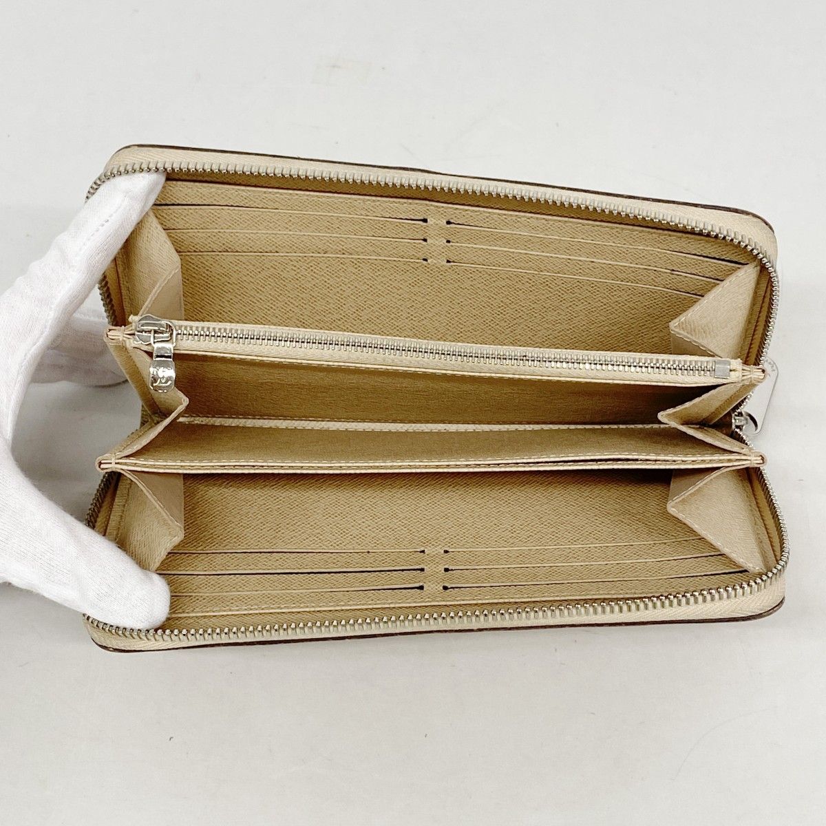 Louis Vuitton Wallet Epi Zippy Galle — view 3