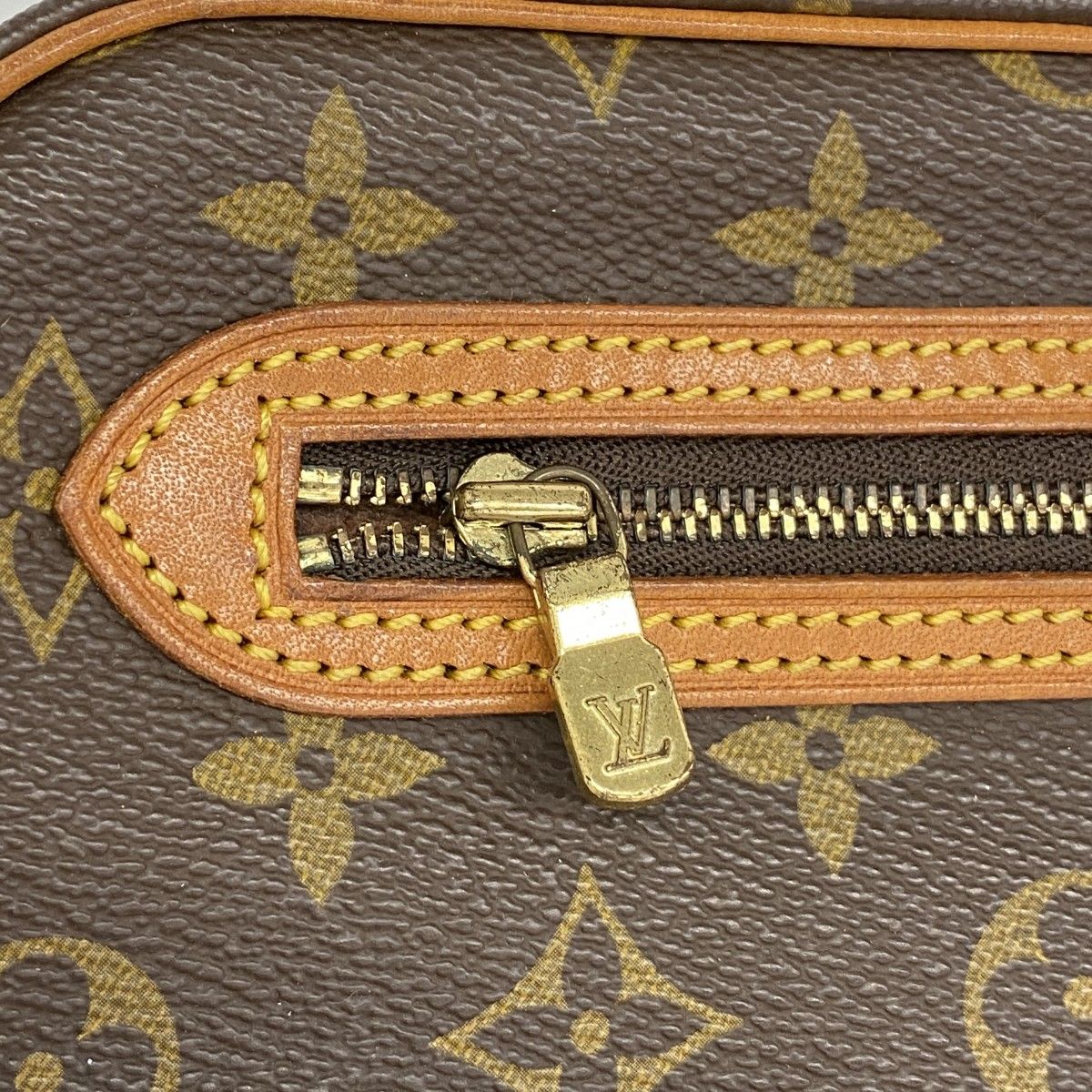 Louis Vuitton Clutch Monogram Marly Dragonne GM Brown — view 8