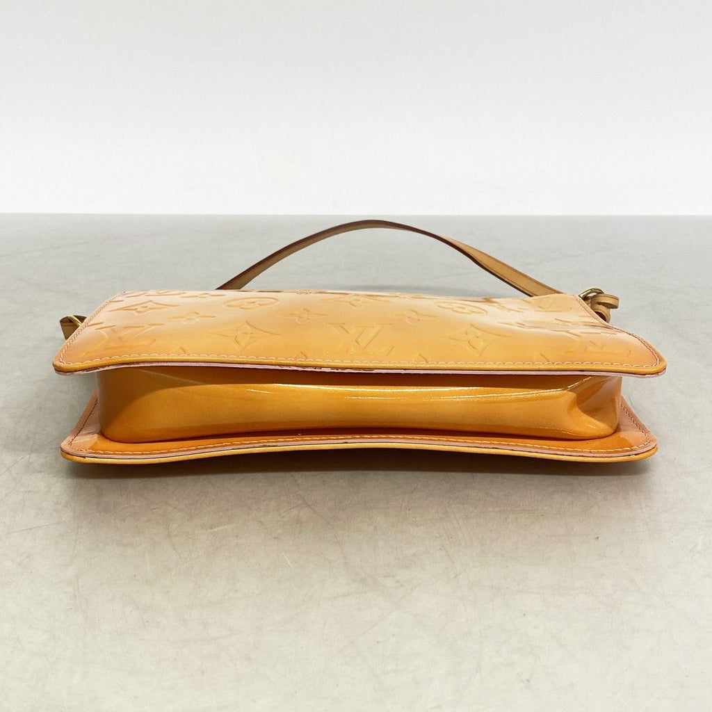 Louis Vuitton Pouch Vernis Lexington Marshmallow Pink — view 3