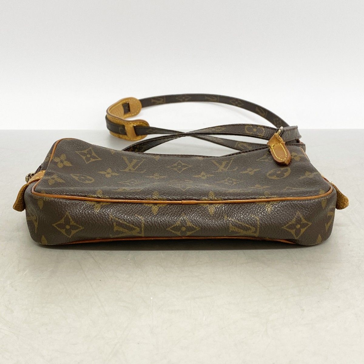 Louis Vuitton Shoulder Bag Monogram Pochette Ma Roulis Bandouliere Brown — view 3