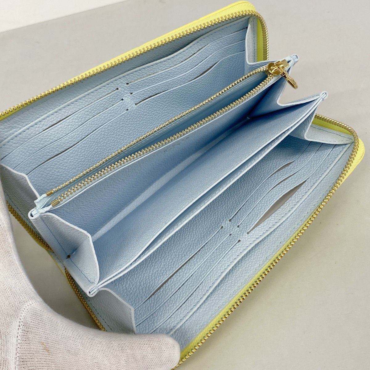 Louis Vuitton Wallet Monogram Empreinte Super Lucky de Zippy Citrus — view 3