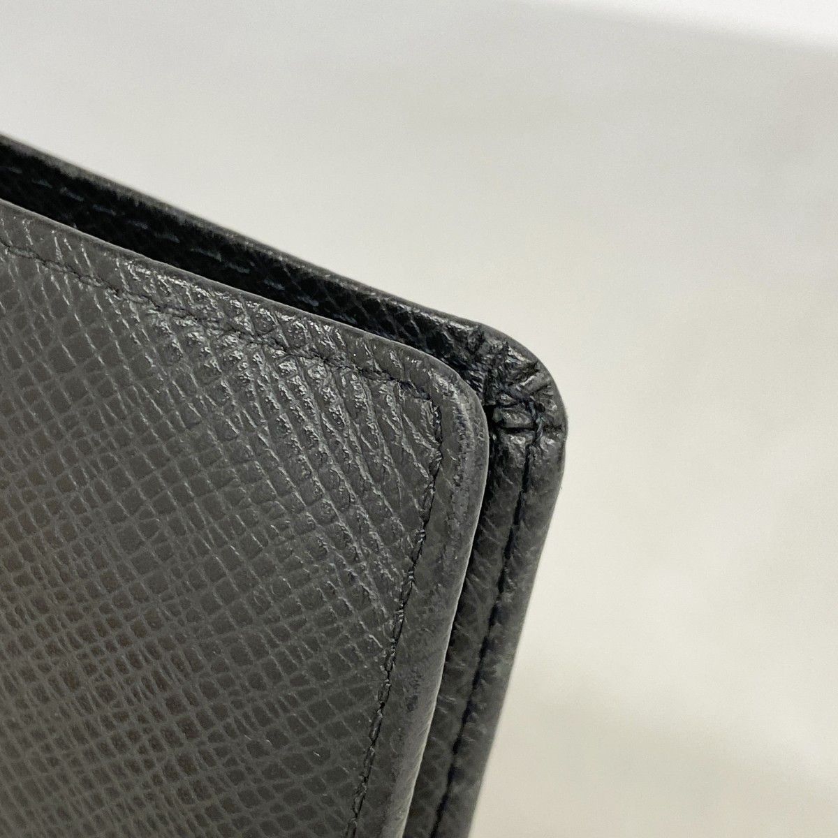 Louis Vuitton Card Case Taiga Portobier 9 Cult Cles Ardoise — view 6