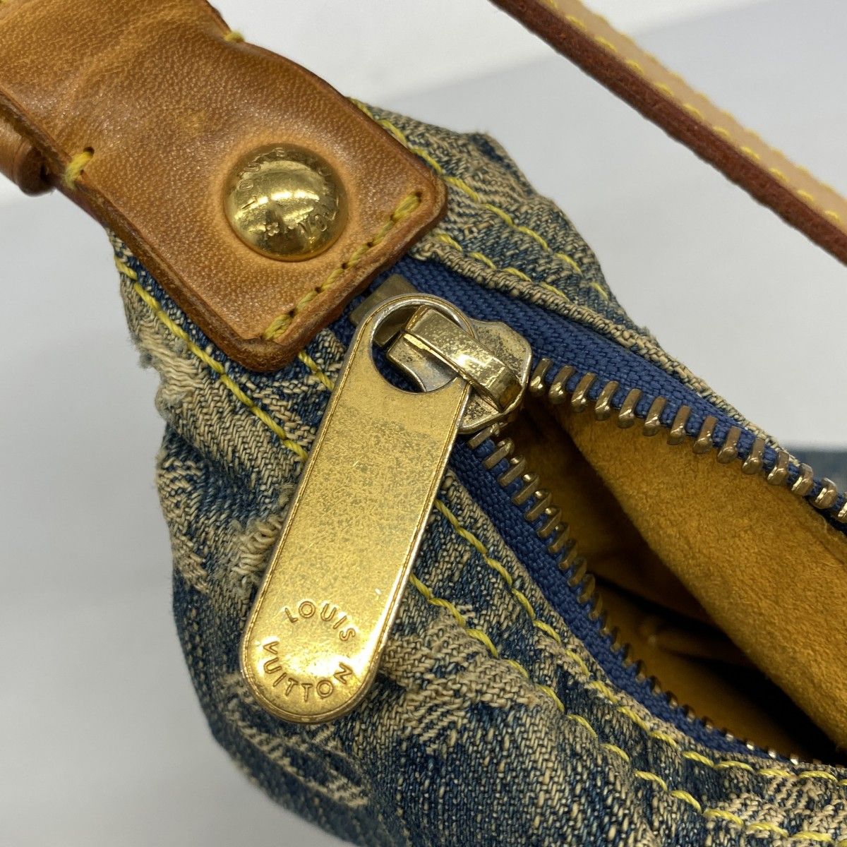 Louis Vuitton Shoulder Bag Monogram Denim PM Blue — view 9