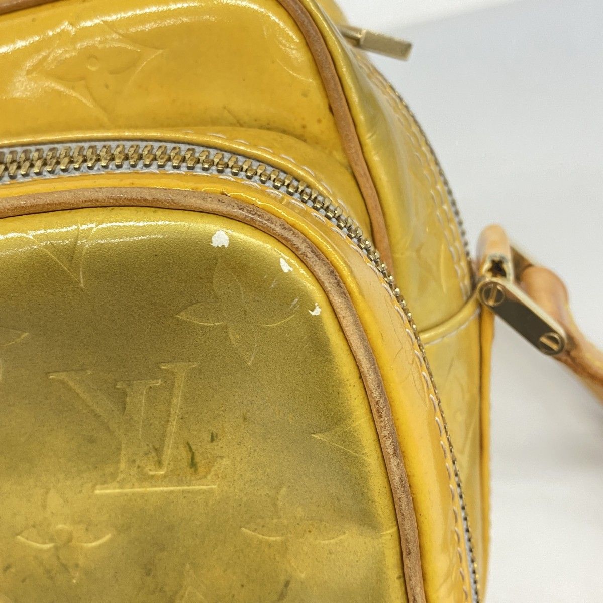 Louis Vuitton Shoulder Bag Vernis U-star Gray — view 8