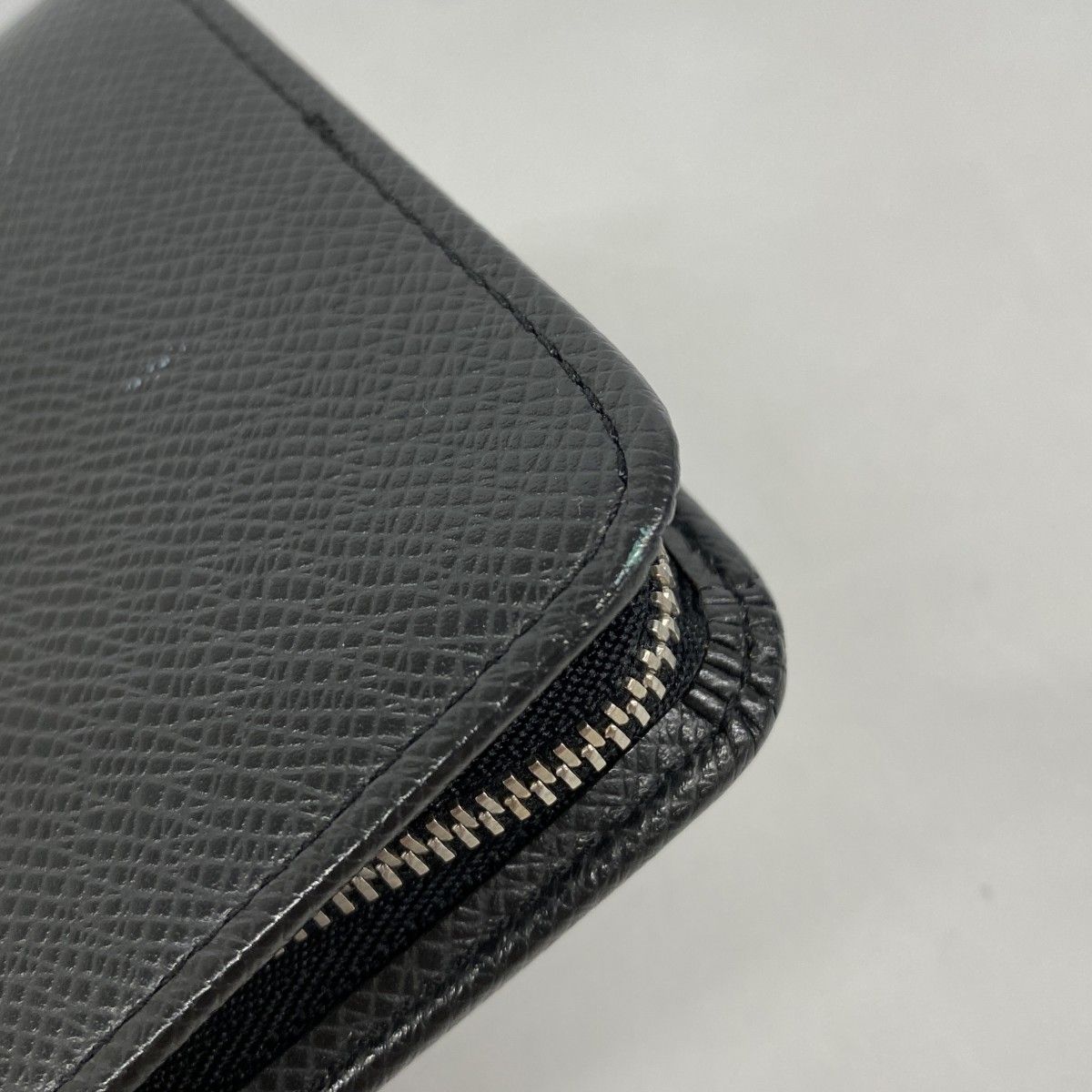 Louis Vuitton Wallet Taiga Porto Viemonesip Ardoise — view 6
