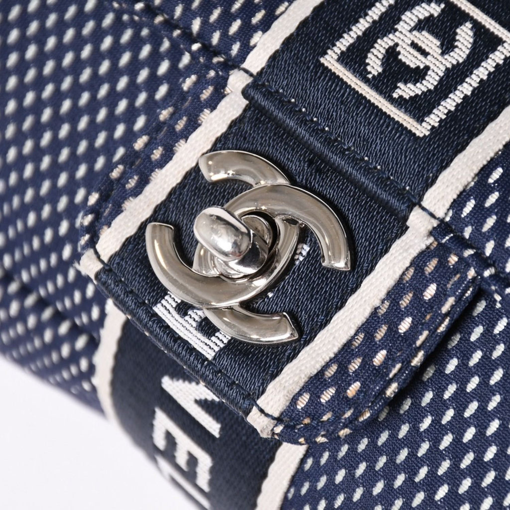 Chanel Sports Line Mesh Chain Shoulder Bag Fabric CC Logo CC Turnlock Navy — view 6