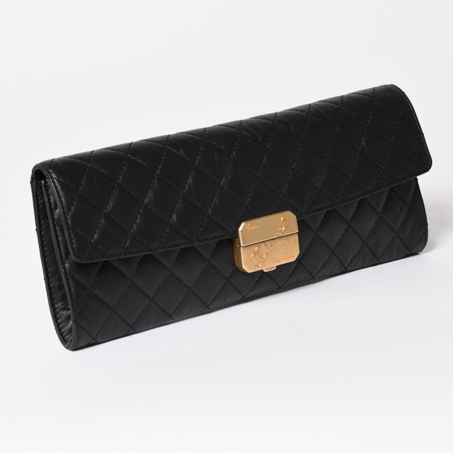 Chanel Metiers D'art Collection Clutch CC Logo Aged Calfskin Black — view 3