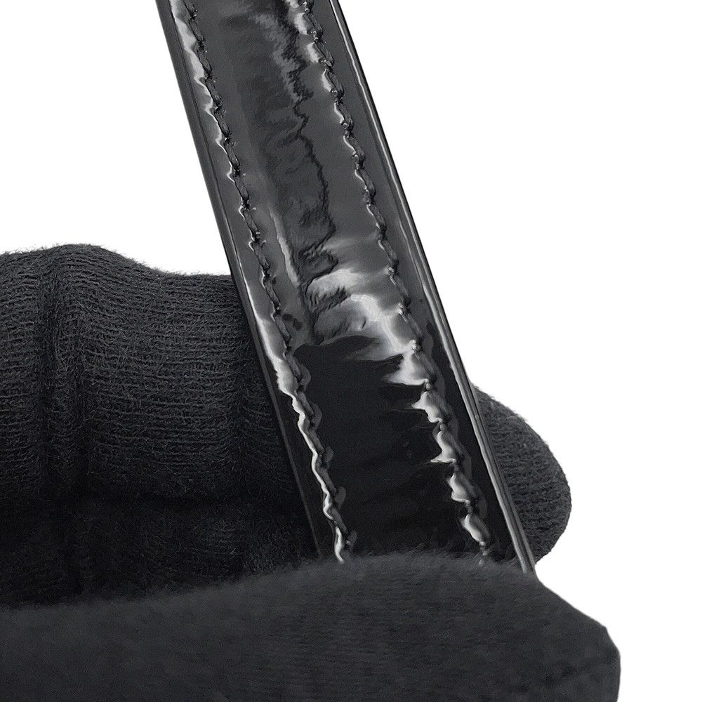 Chanel Chain Shoulder Bag CC Logo Quilted Patent 2-Way Black — view 7
