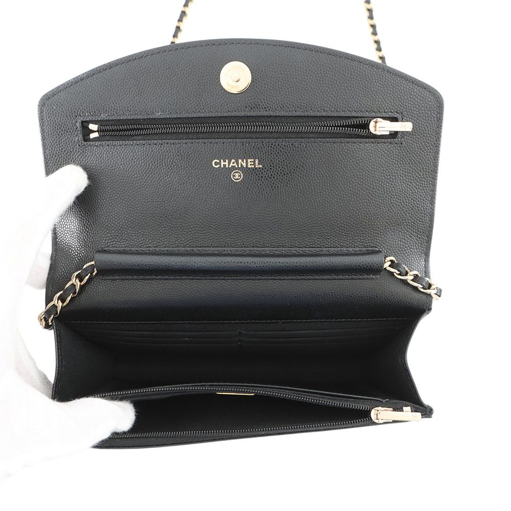 Chanel Chain Wallet CC Logo Caviar Leather Black — view 6
