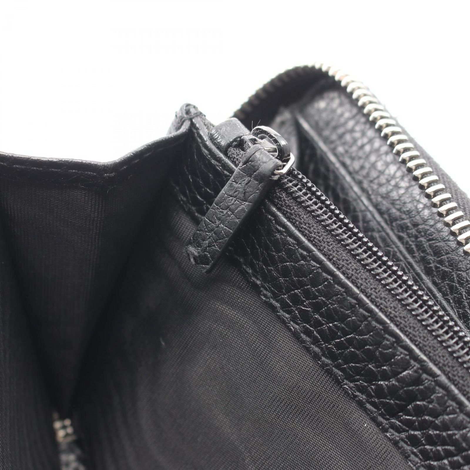 Gucci Round Wallet GG Metal Black Leather — view 7