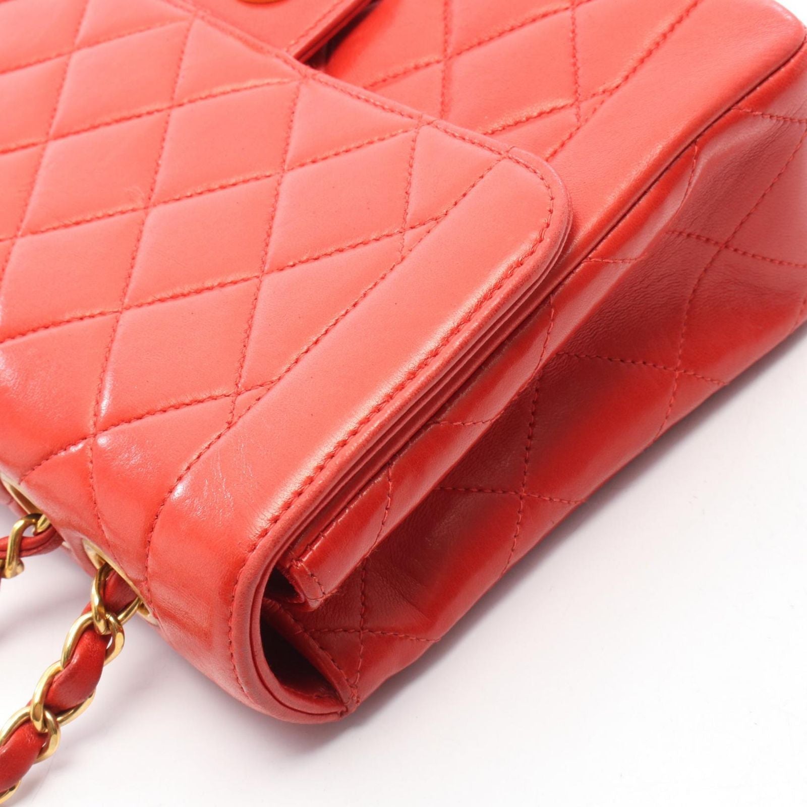 Chanel Shoulder Bag Quilted Single Flap Red Lambskin Chain — view 9