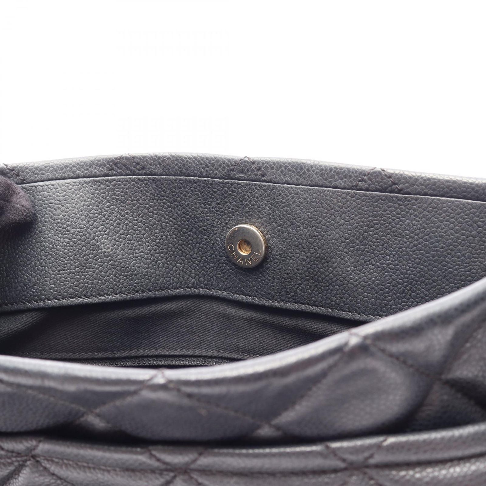 Chanel Tote Quilted Black Caviar Leather CC Logo Chain — view 8