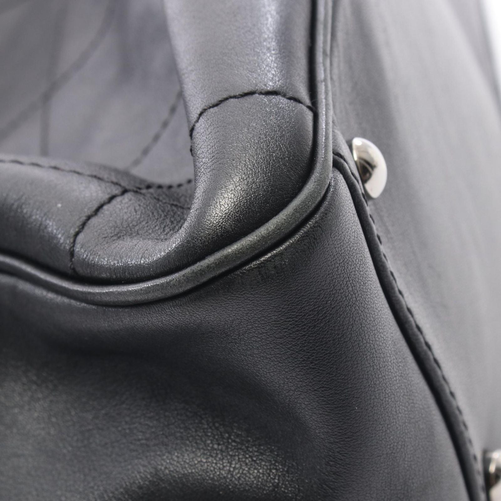 Chanel Tote Choco Bar Black Lambskin Mini — view 7