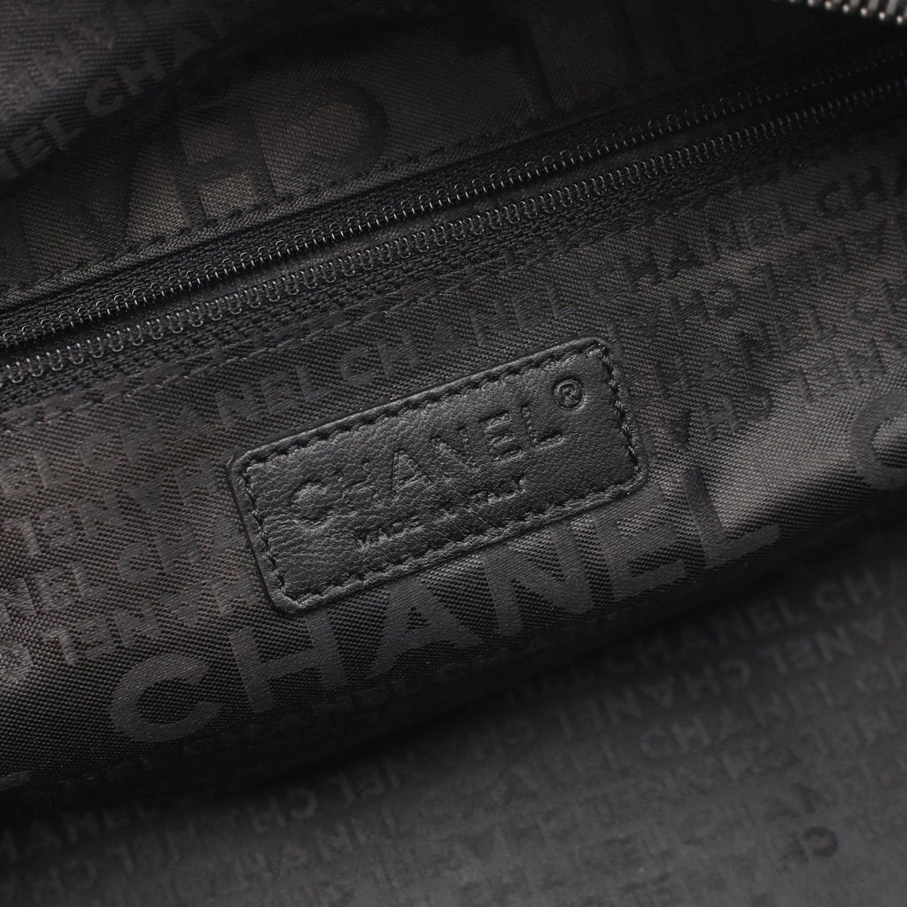 Chanel Choco Bar Black Calf Boston — view 4
