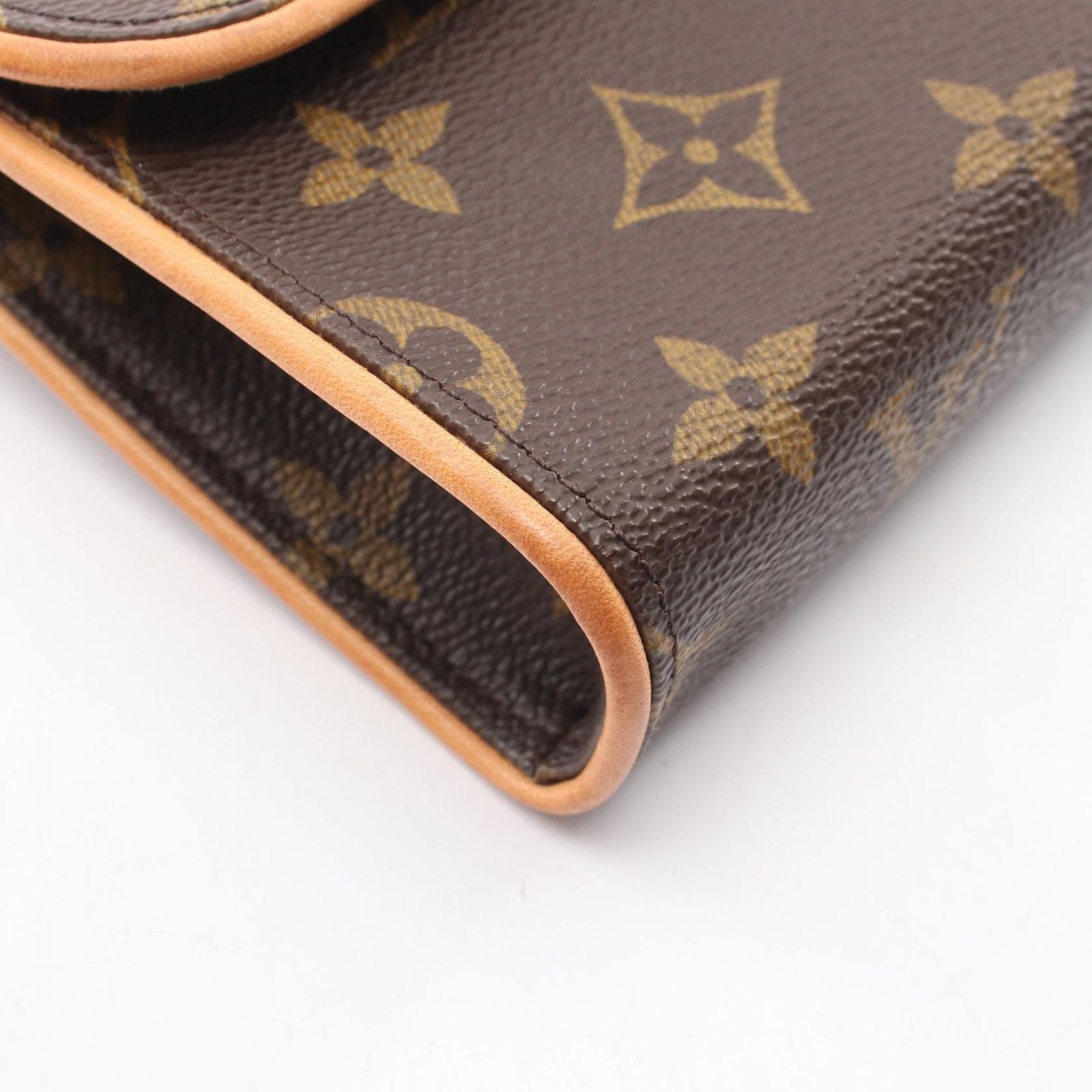 Louis Vuitton Waist Bag Pochette Florentine Monogram Canvas Leather — view 6