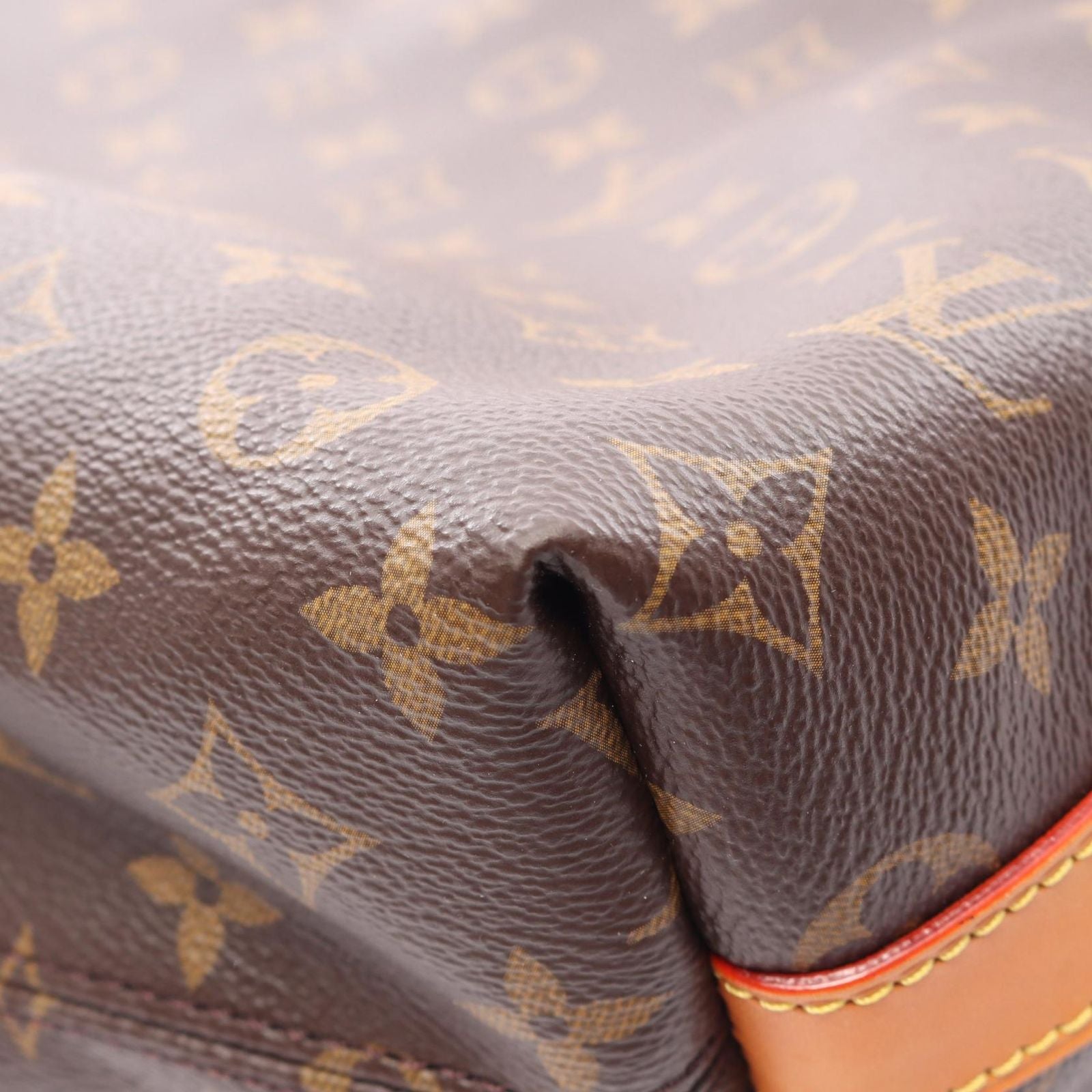Louis Vuitton Shoulder Bag Vagabond Hobo Monogram Canvas Leather — view 5