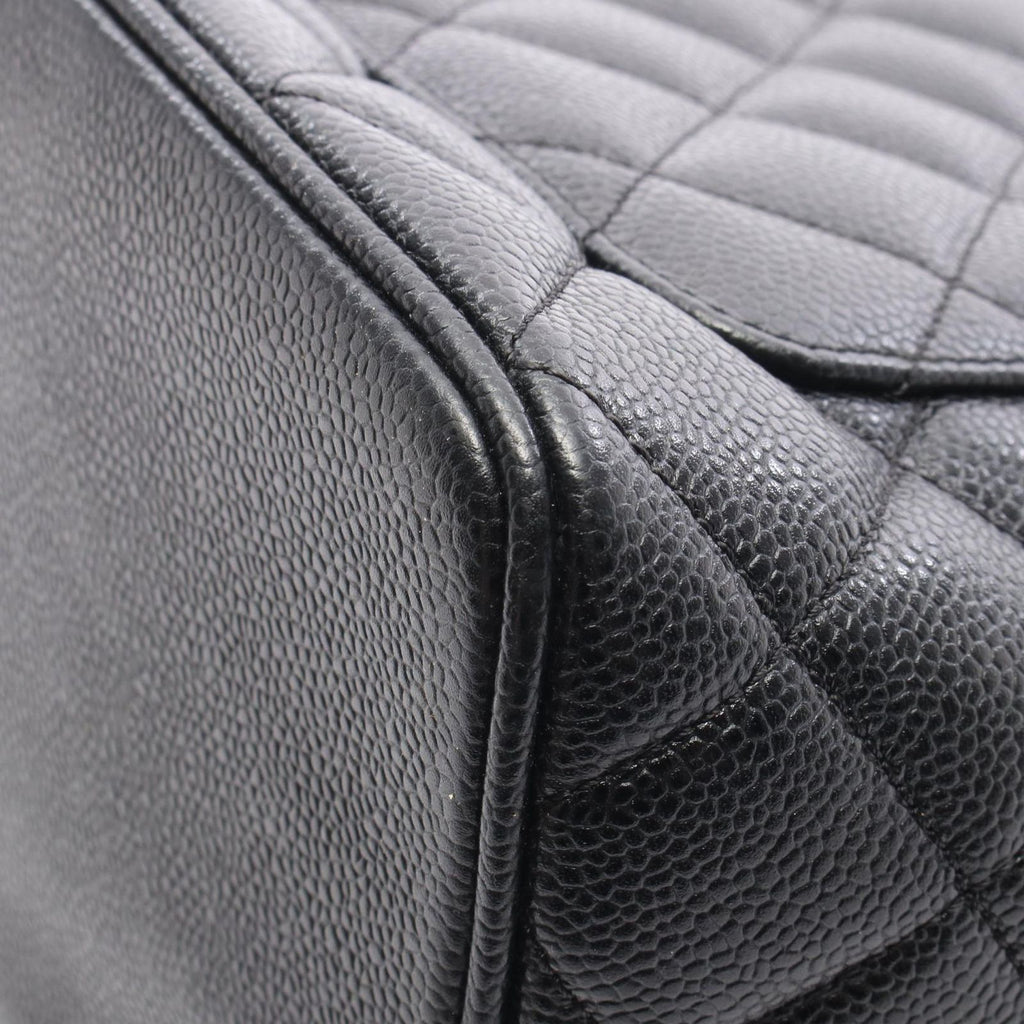 Chanel Tote Reissue Black Calf — view 9
