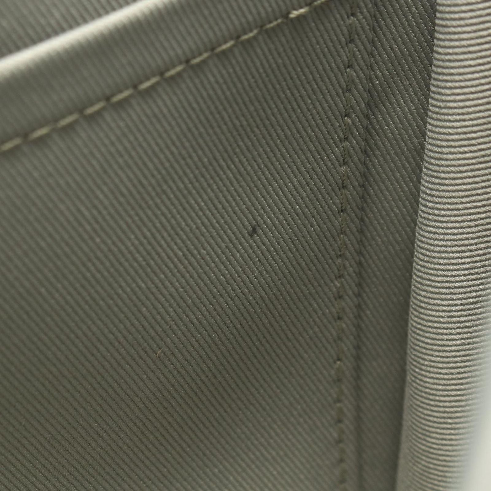 Louis Vuitton Shoulder Bag District PM Khaki Green Canvas Leather — view 7