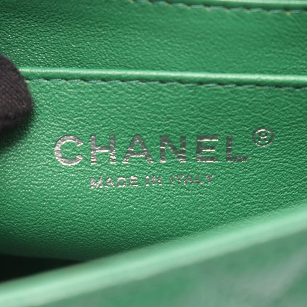 Chanel Shoulder Bag Mini Quilted 20 Green Caviar Leather Chain — view 4