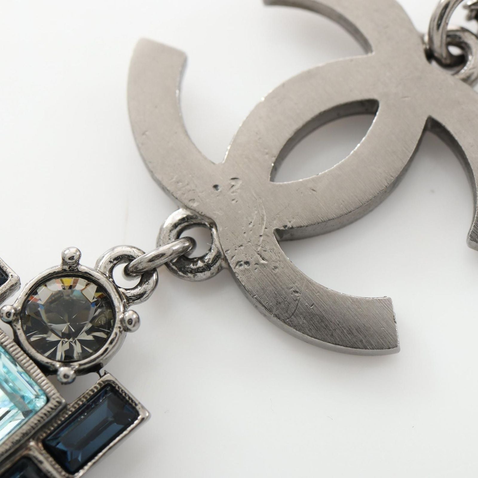 Chanel Necklace CC Logo Stainless Steel — view 7