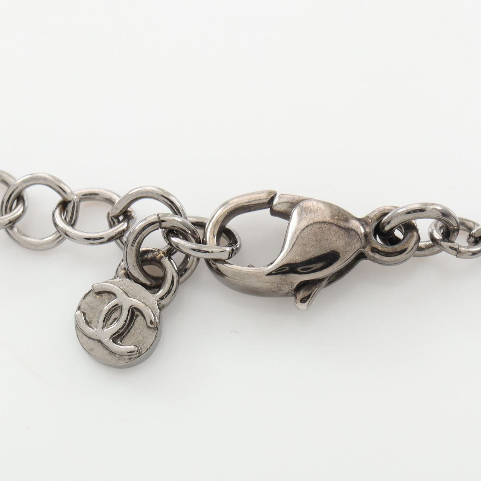 Chanel Necklace CC Logo Stainless Steel — view 4