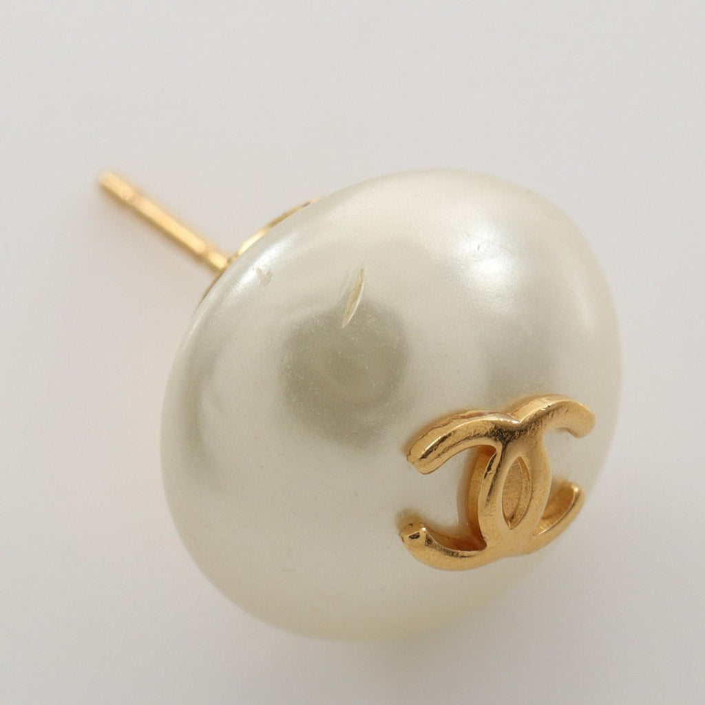 Chanel Earrings CC Logo — view 6