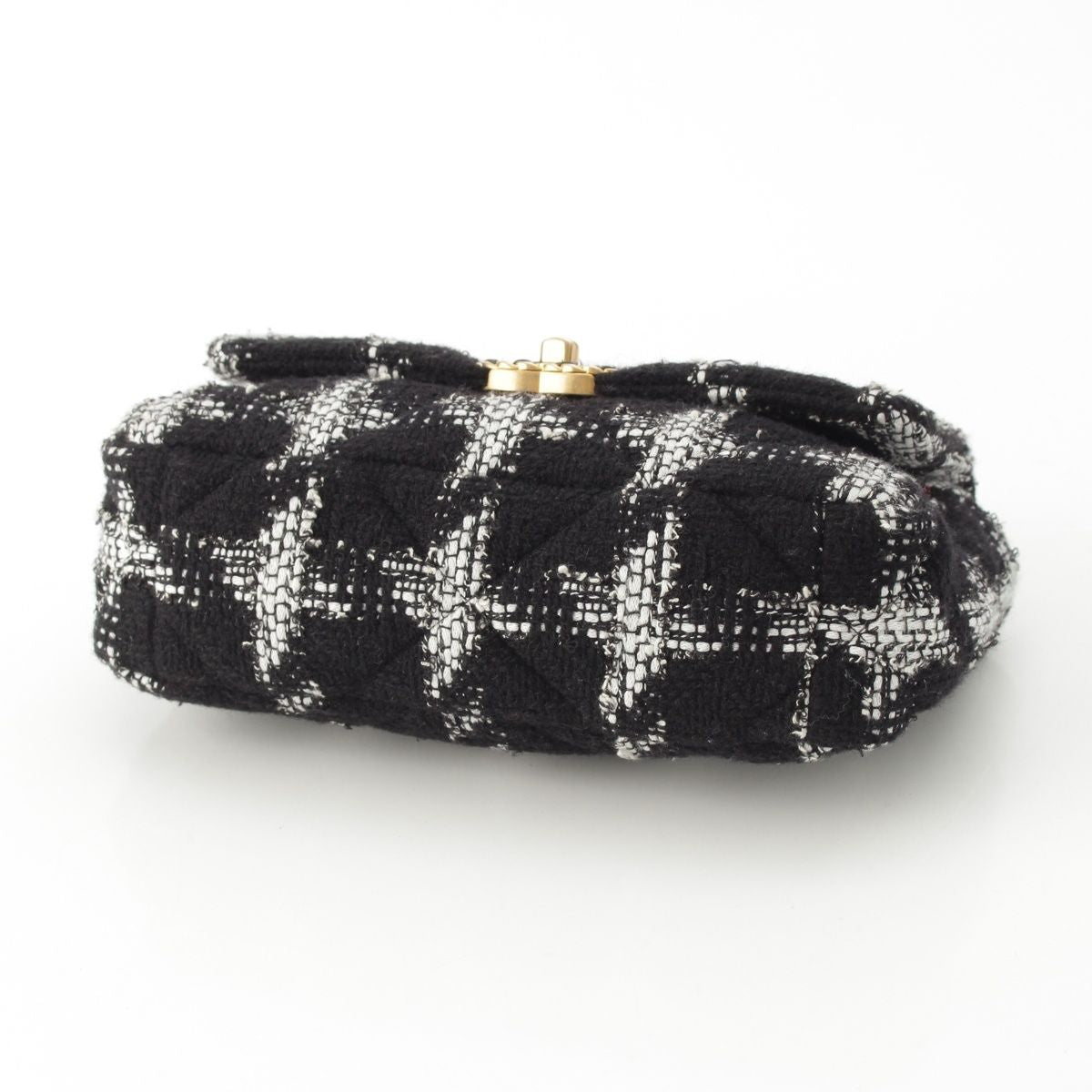 Chanel 19 Tweed Chain Shoulder Bag White Black Gold Silver — view 5