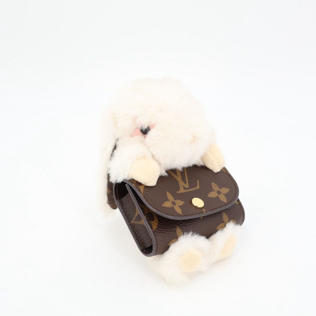 Louis Vuitton Bag Charm LV Bunny — view 8