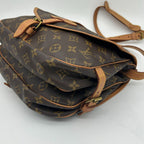 Louis Vuitton Saumur 30 Monogram — view 7