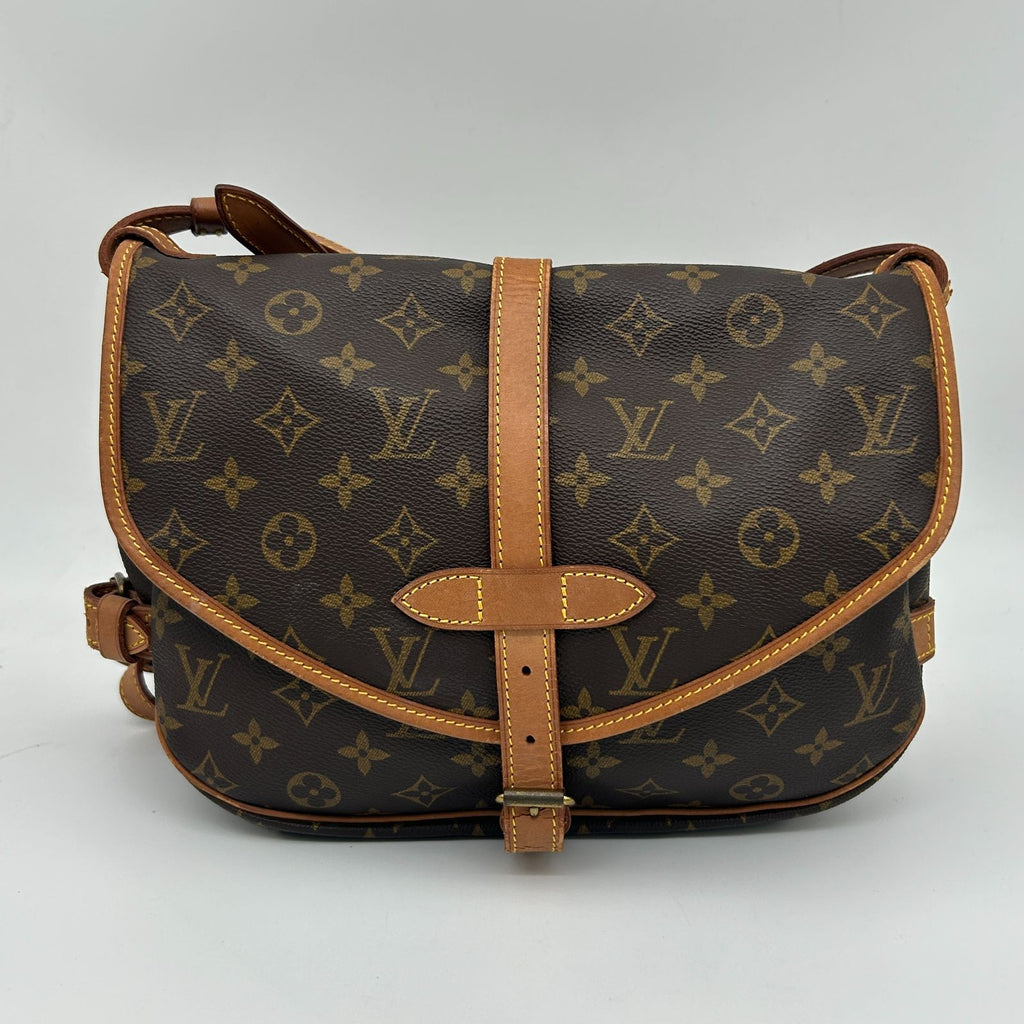 Louis Vuitton Saumur 30 Monogram — view 4