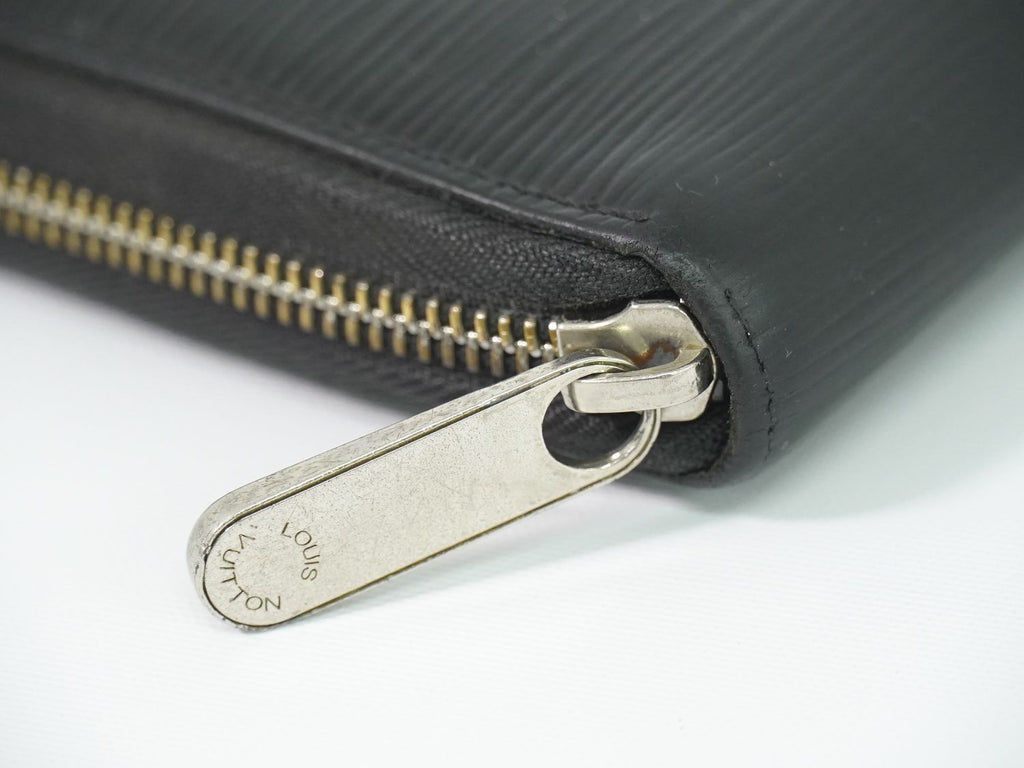 Louis Vuitton LV Zippy Organizer Epi Leather Wallet Noir Black — view 6