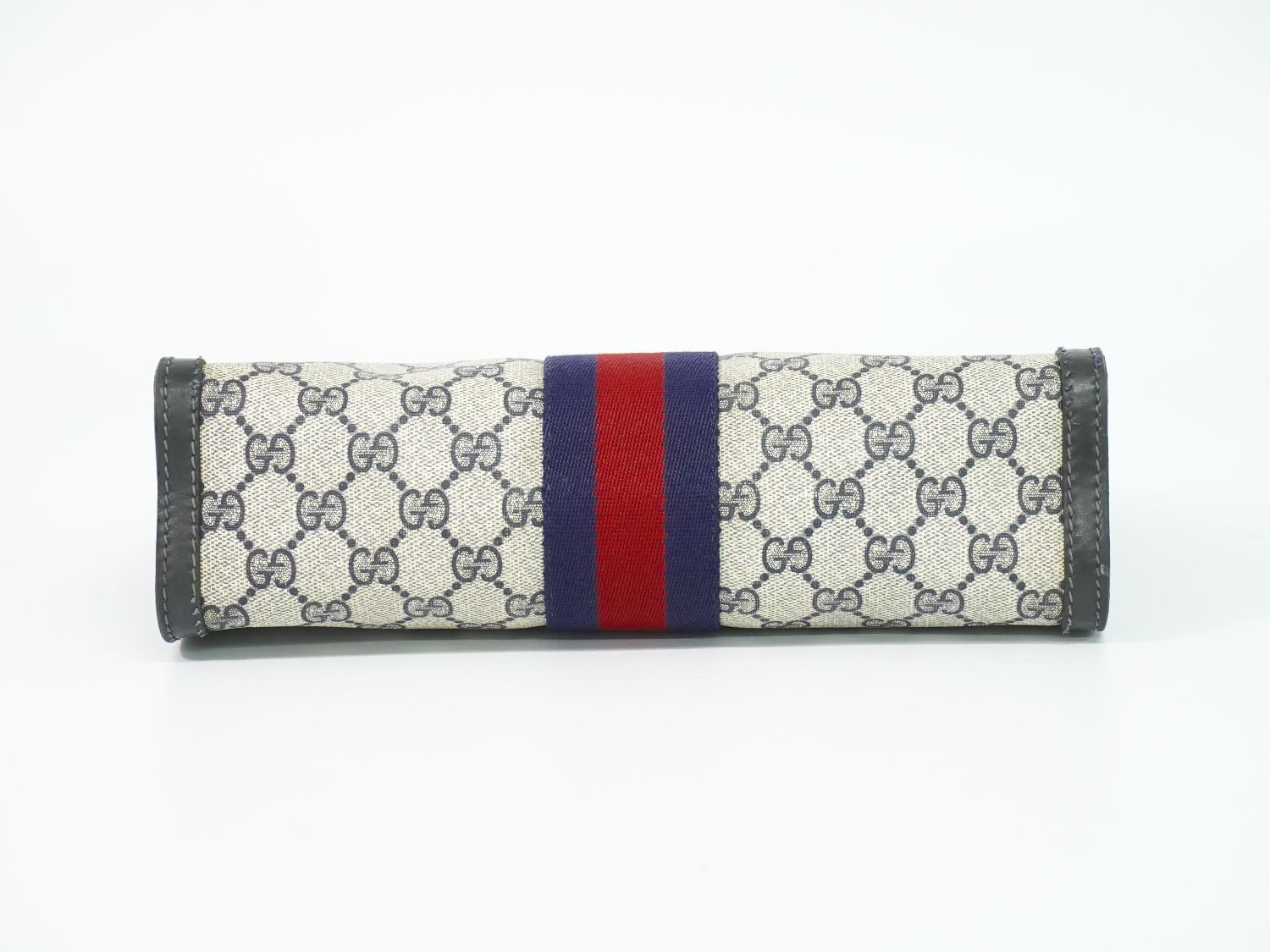 Gucci Sherry Line GG Supreme Clutch Beige Navy — view 3
