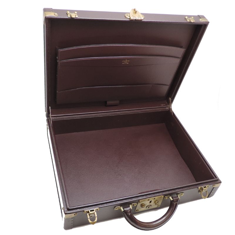 Louis Vuitton Trunk Travel Bags — view 3