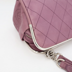 Chanel CC Logo Handbag Quilted Leather — view 9